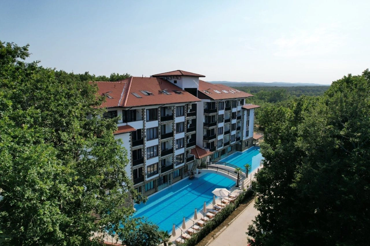 Cozy apartment in a new residential complex in Primorsko, Bulgaria, 130 m²