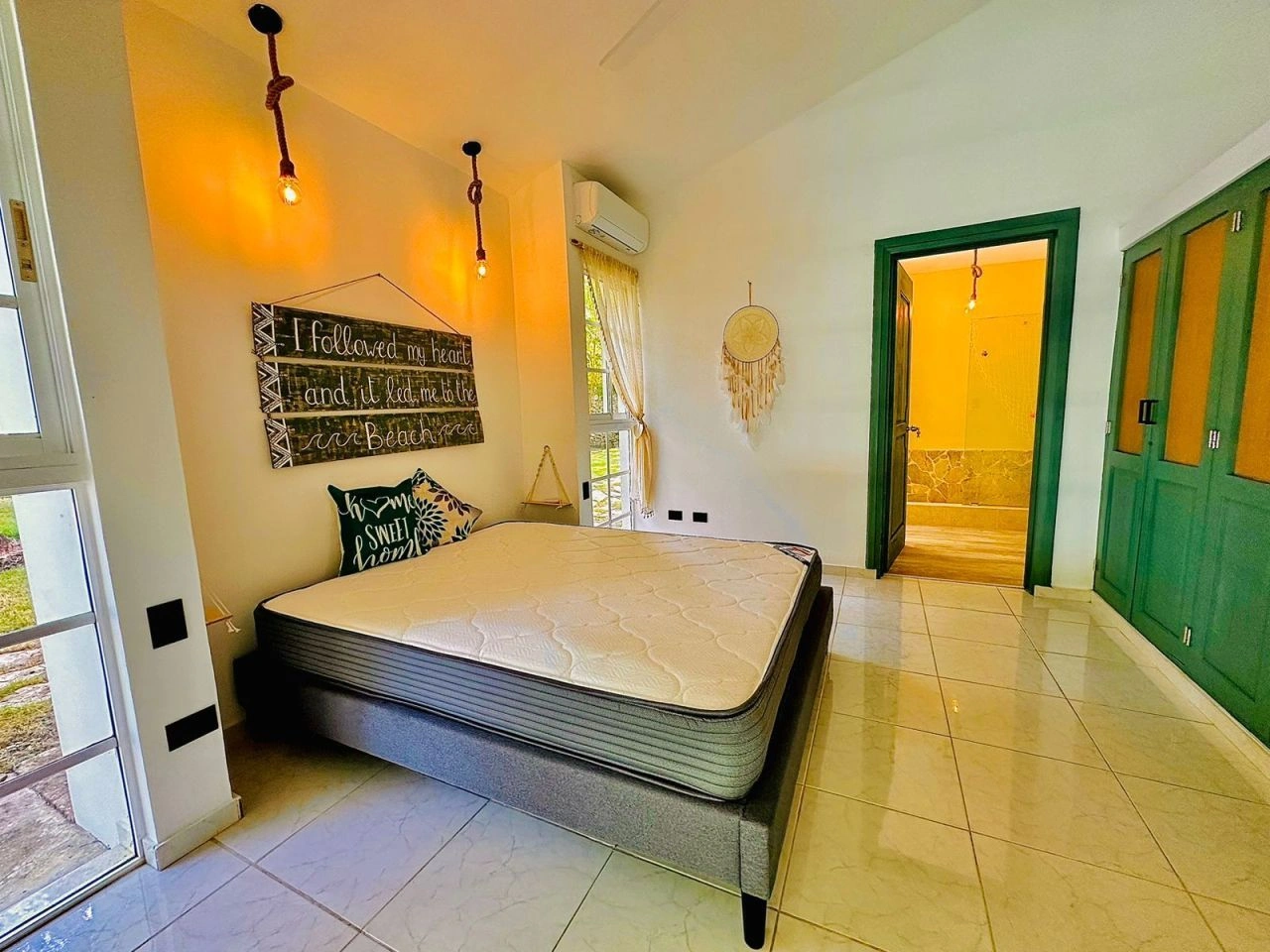 Villa neben dem Ozean in einem prestigeträchtigen Dorf in Cabarete, Dominikanische Republik