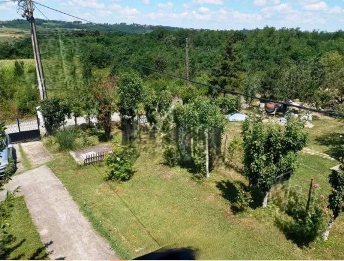 Просторная вилла с видом на лес в тихом пригороде Белграда, Сербия, 130 m²