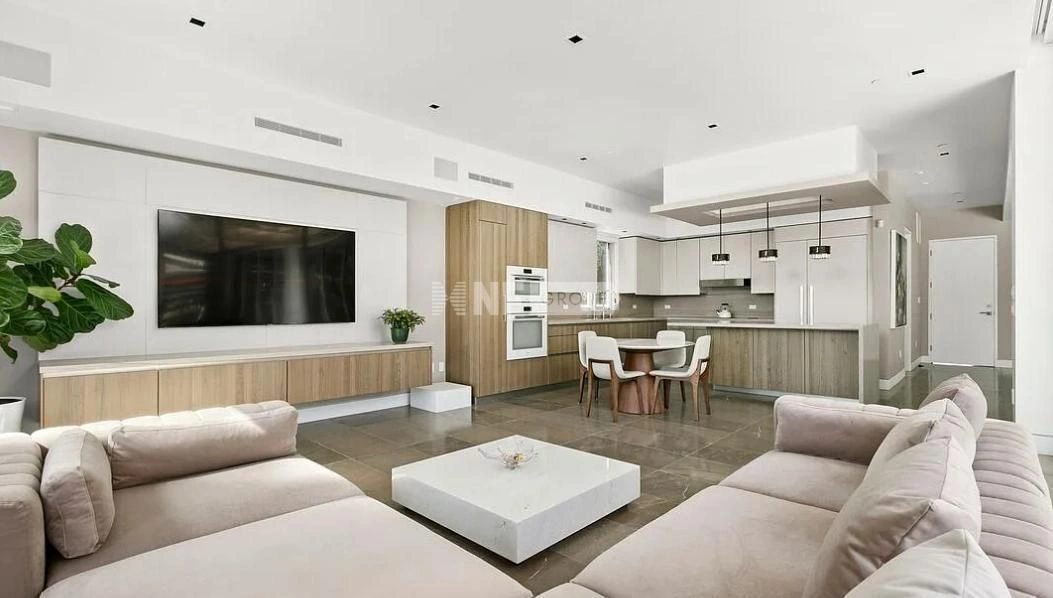 Luxusvilla im Viertel Brentwood in Los Angeles, USA