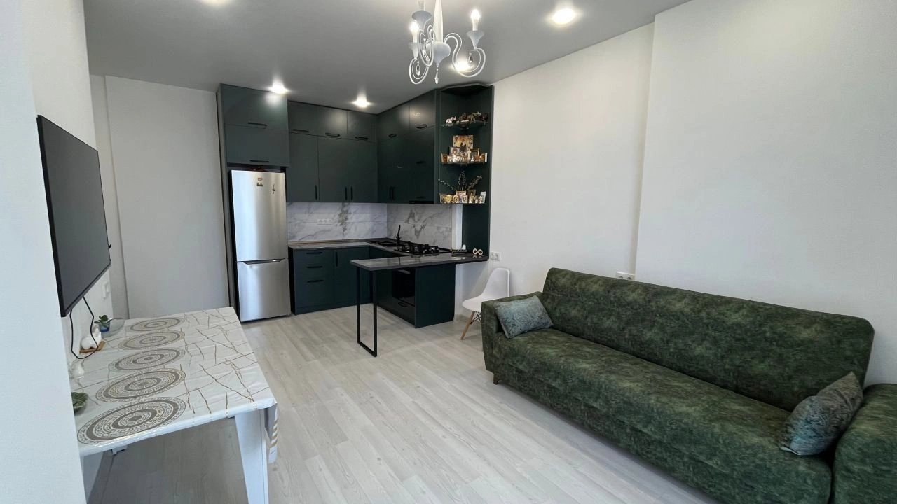 Luxury Apartment 59.5 m2 with Sea View in Batumi