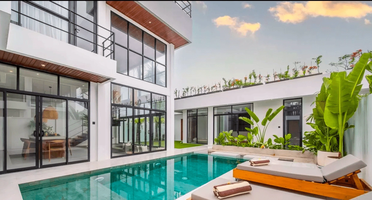 Villa 3+1 dans le quartier prestigieux de Seseh à Bali