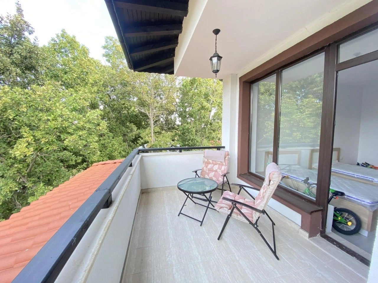 Panoramic penthouse with a view of the forest in Primorsko, Bulgaria