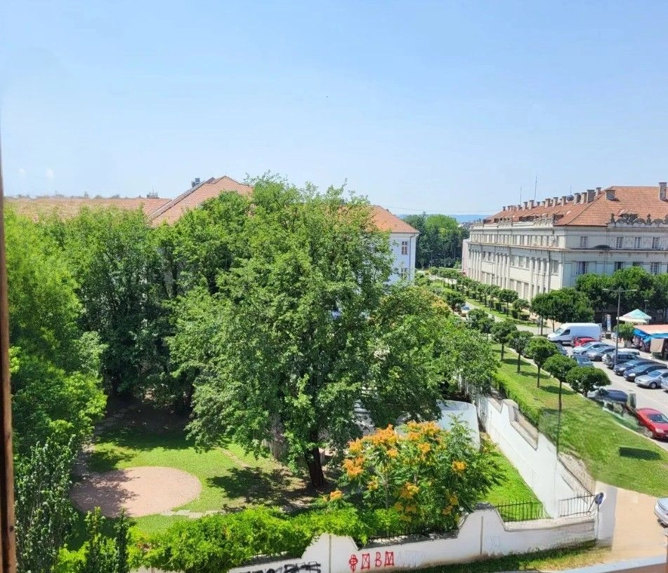 شقة مريحة بمساحة 59 م2 في وسط نوفي ساد، صربيا