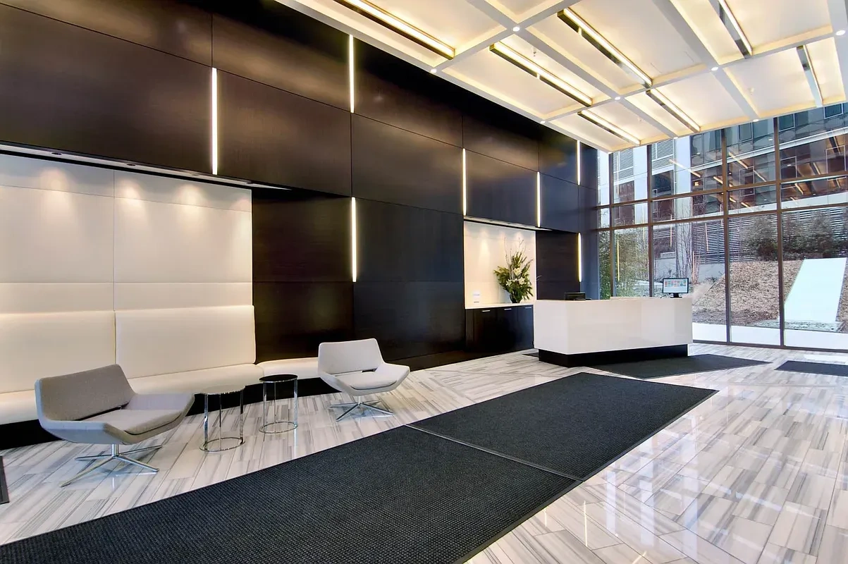 Apartment in a prestigious area of New York City overlooking the Brooklyn Bridge, USA