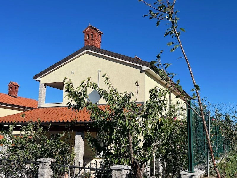 Villa 3+1 con vista panorámica en Koper