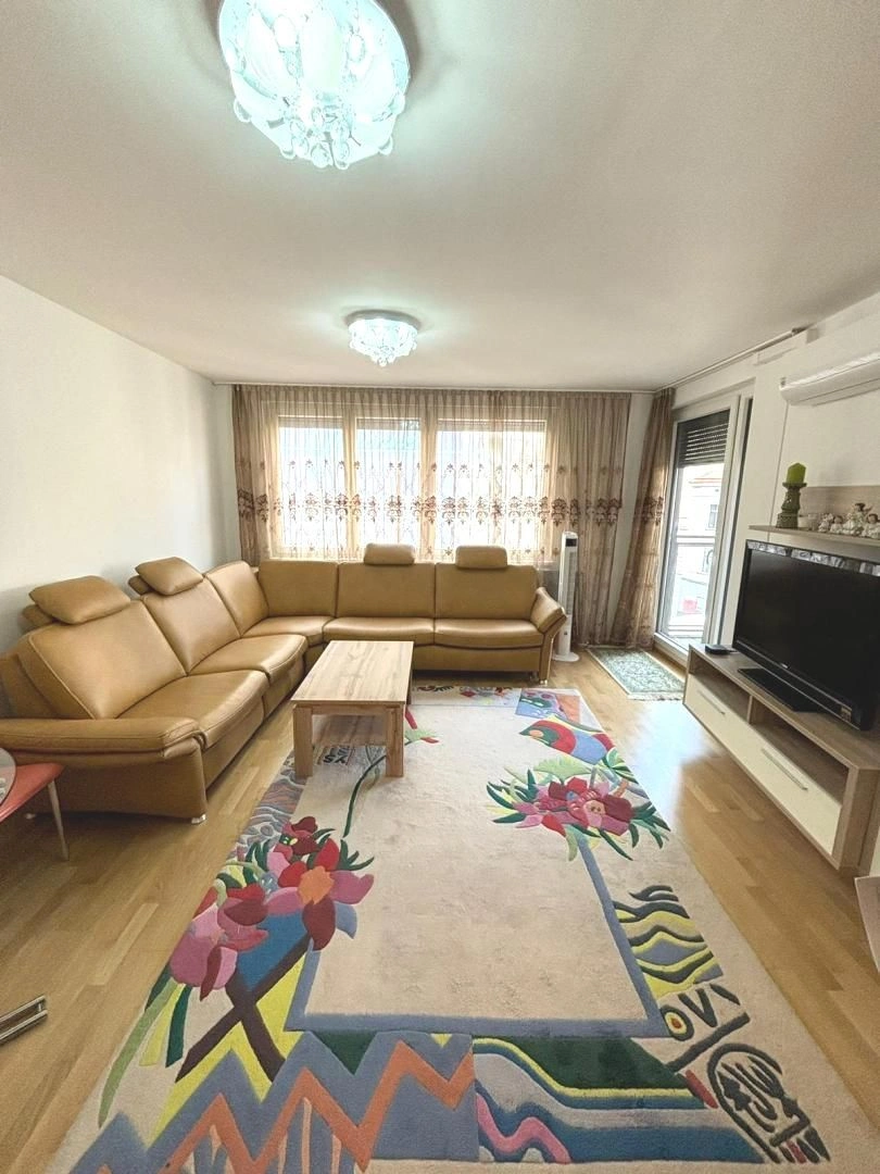 Two-room apartment in a prestigious area in Vienna