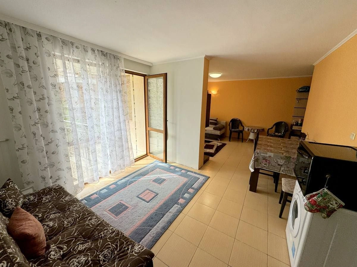 Apartment with balcony in a prestigious complex on Sunny Beach, Bulgaria