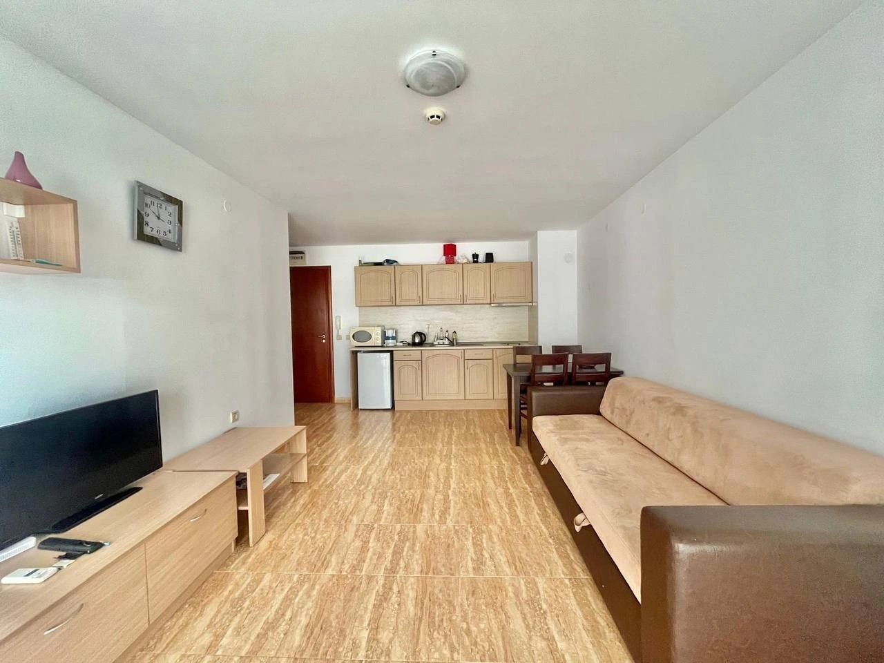 Apartment with a spacious balcony in a prestigious complex in Sveti Vlas, Bulgaria