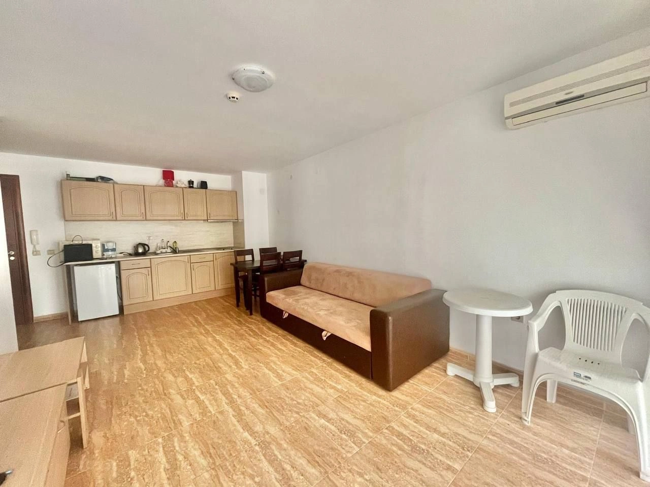 Apartment with a spacious balcony in a prestigious complex in Sveti Vlas, Bulgaria