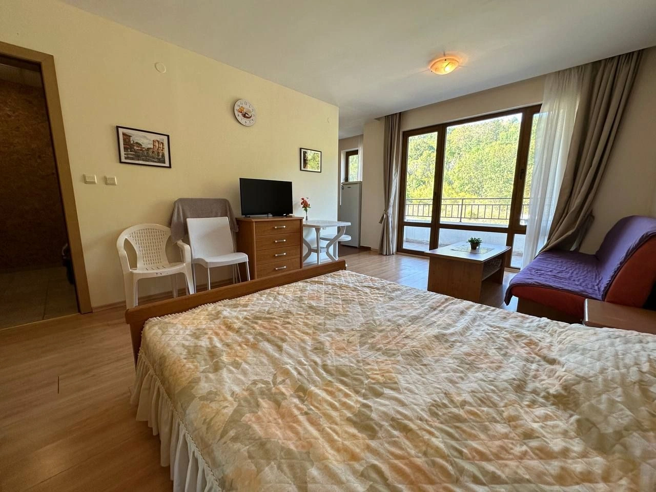 Furnished studio with spacious terrace in Elenita, Bulgaria