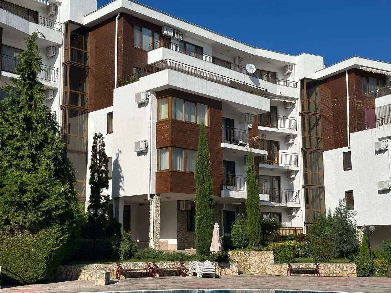 Furnished studio with spacious terrace in Elenita, Bulgaria