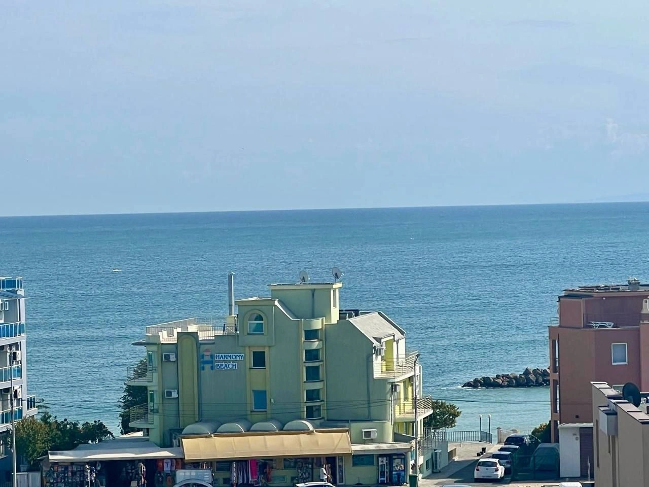 Apartments near the beach in a prestigious complex in Ravda, Bulgaria