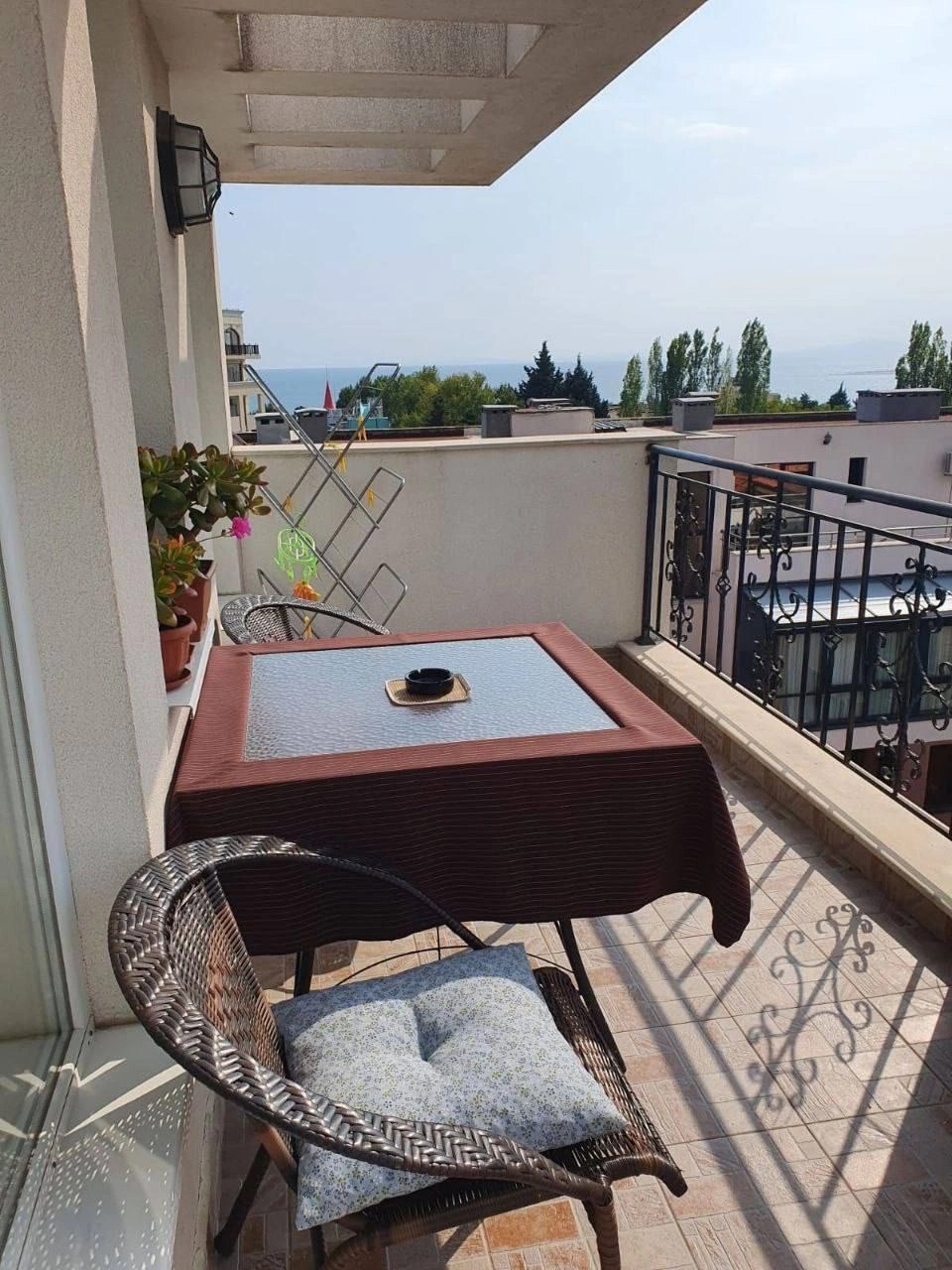 View apartments in the prestigious Nessebar complex, Bulgaria