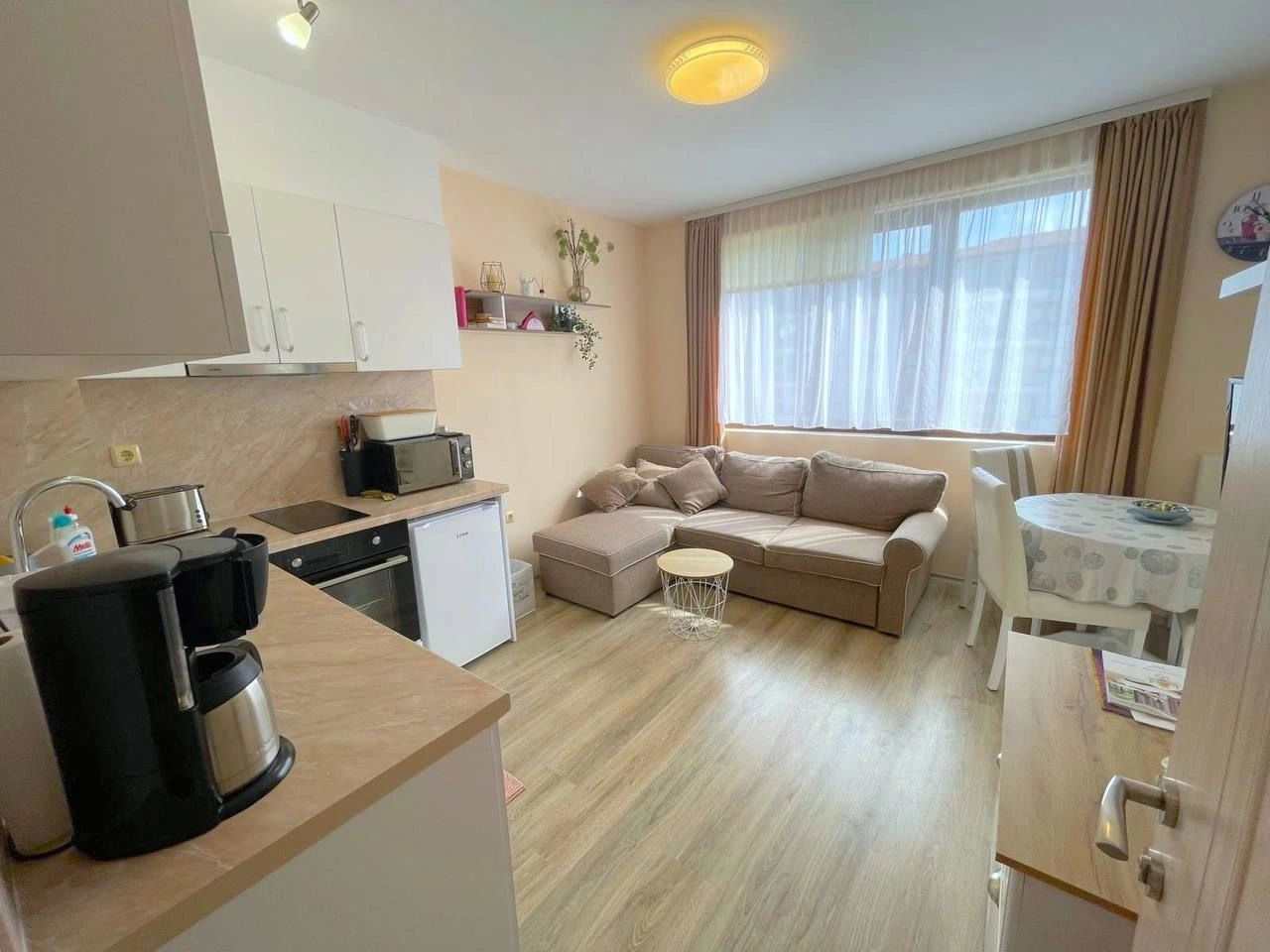 Furnished apartments in a modern complex in Ravda, Bulgaria