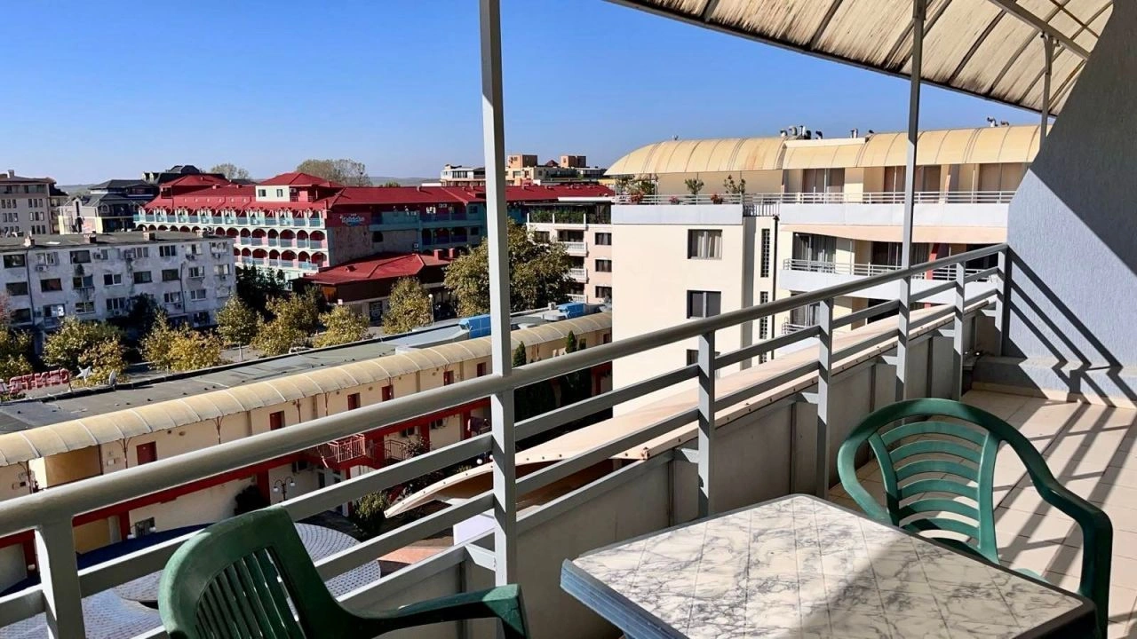 Apartments in a prestigious complex in the center of Sunny Beach, Bulgaria