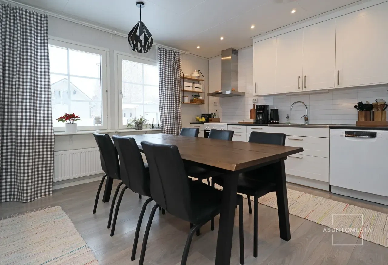 Villa 4+1 en Lappeenranta con amplia terraza, Finlandia