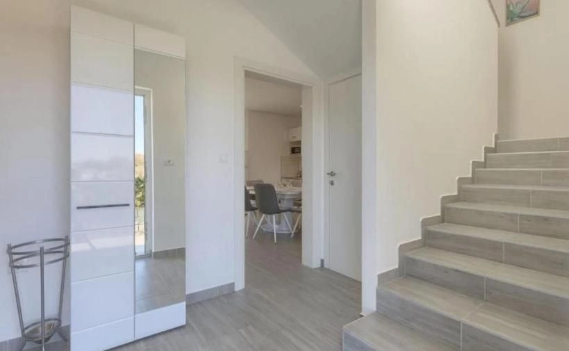 Villa 3+1 dans la banlieue de Porec