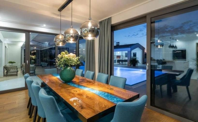 Moderne 5+1 Villa im Stadtteil Motovun