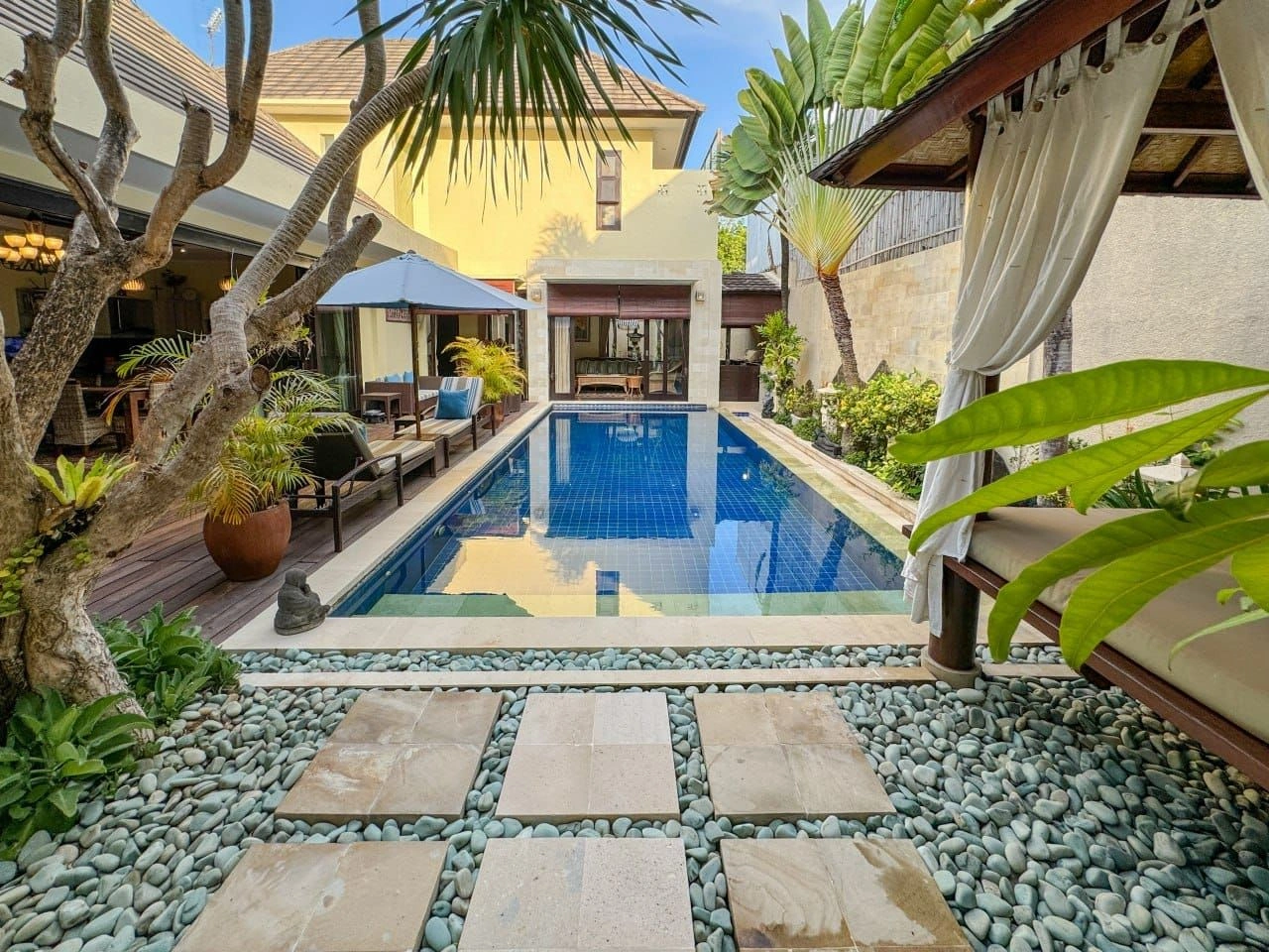 5 Bedroom Villa with private pool