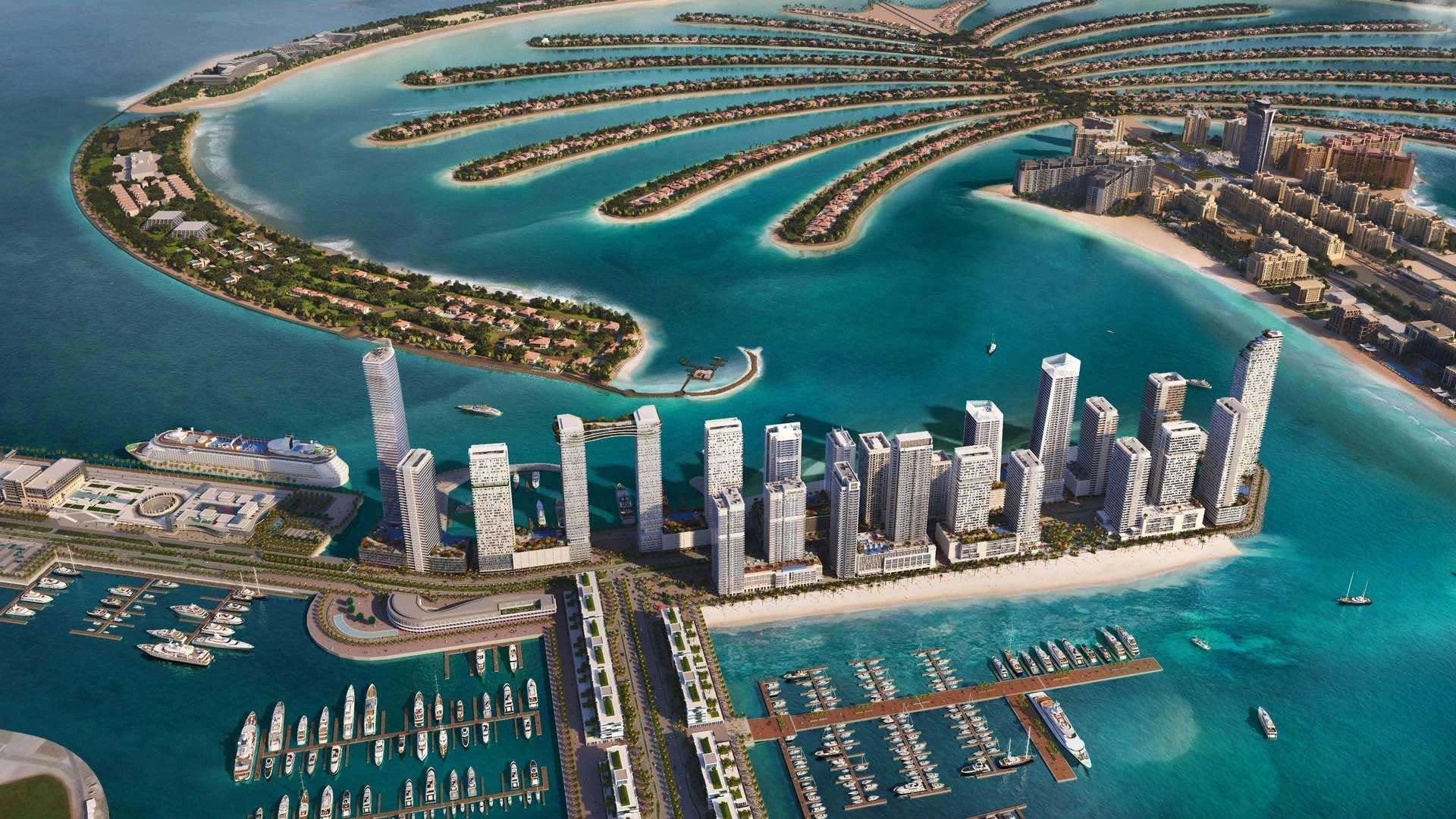 Gated residential complex in Dubai Harbor