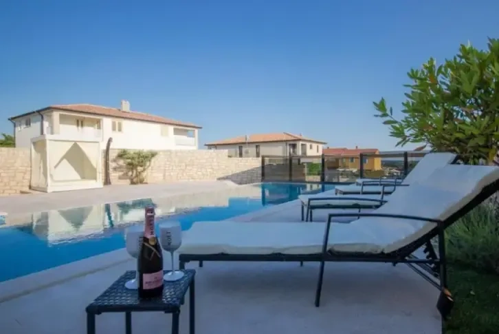 Magnificent villa with a view of nature of 146.42 m2, on the Istrian peninsula