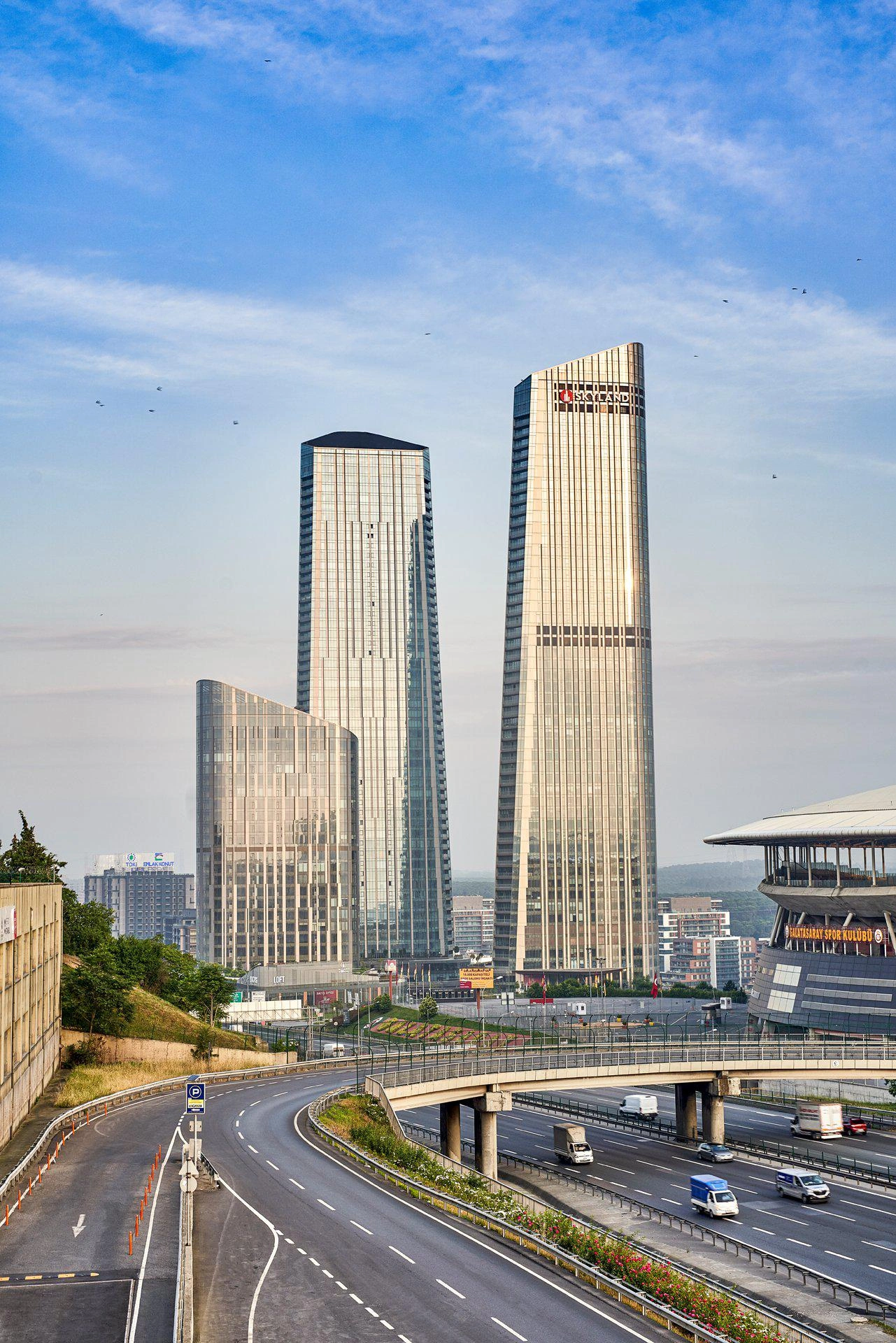 آپارتمانها در یک مجتمع مسکونی مدرن در منطقه Vadistanbul، استانبول، Turkiye