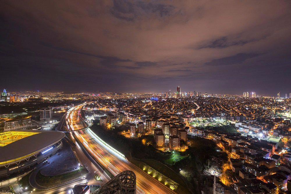 آپارتمانها در یک مجتمع مسکونی مدرن در منطقه Vadistanbul، استانبول، Turkiye