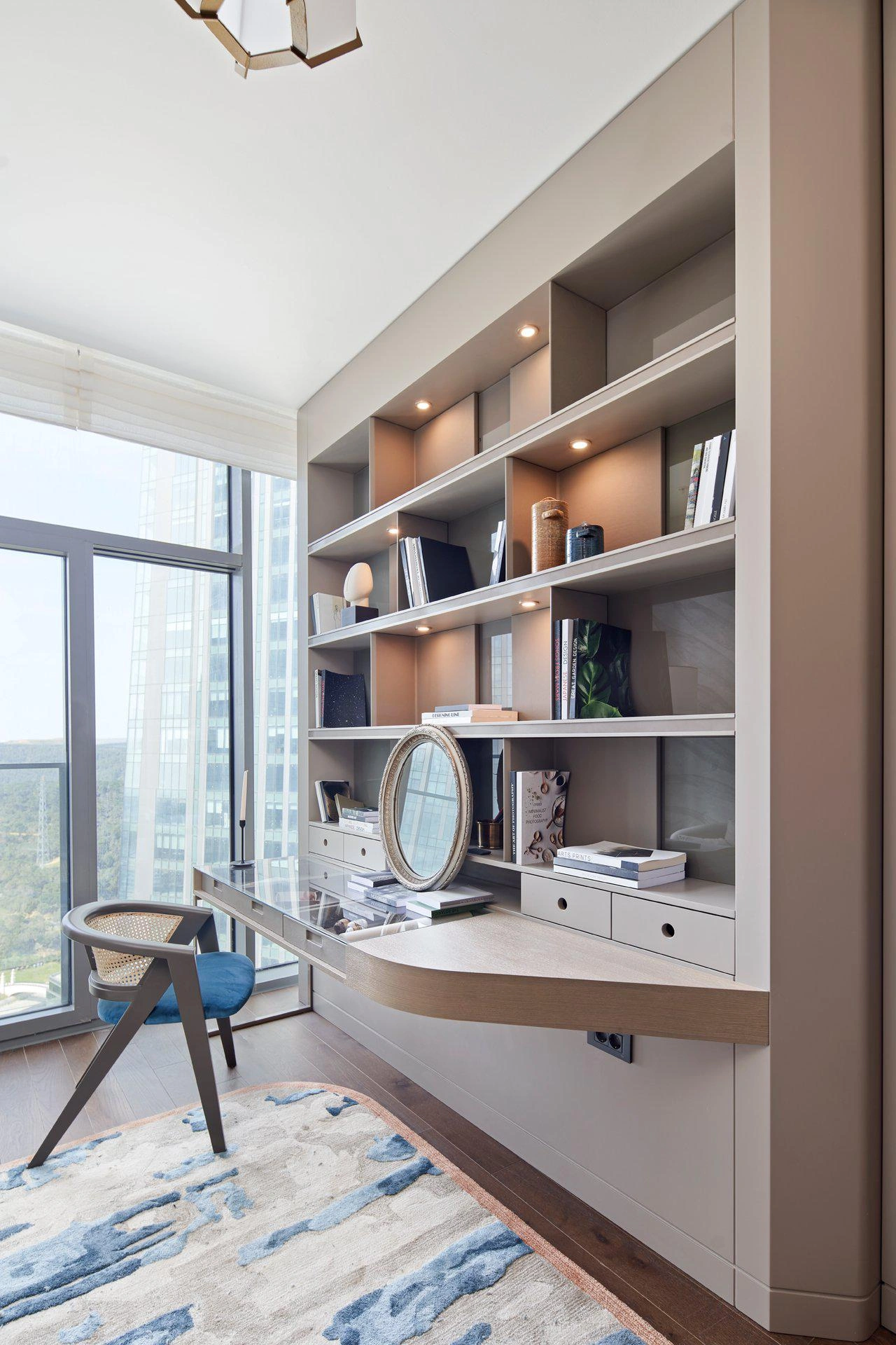 آپارتمانها در یک مجتمع مسکونی مدرن در منطقه Vadistanbul، استانبول، Turkiye