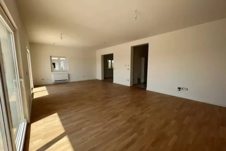 Villa 6 km vom Meer in Nova Vas, Istrien