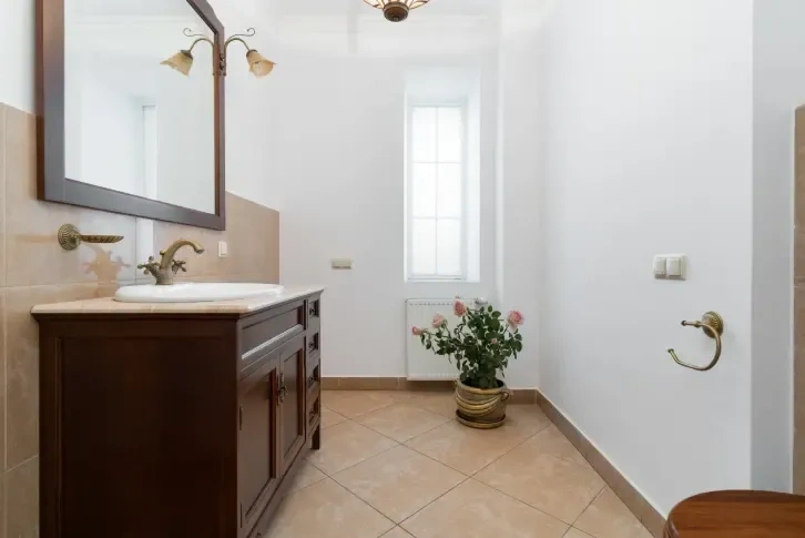 مسكن بمساحة 506 m2 في وسط وارسو