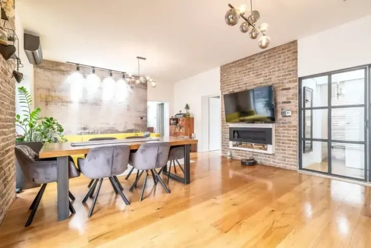 Villas in a quiet area of Maslenica, Zagreb