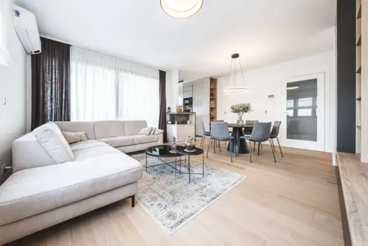 Four-bedroom apartment in Vrbani