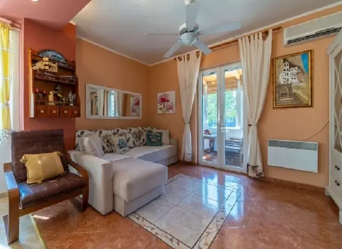 اشتري شقة في كوتور مقابل 221k € ✅ سكن بأسعار معقولة في مونتينيغرو