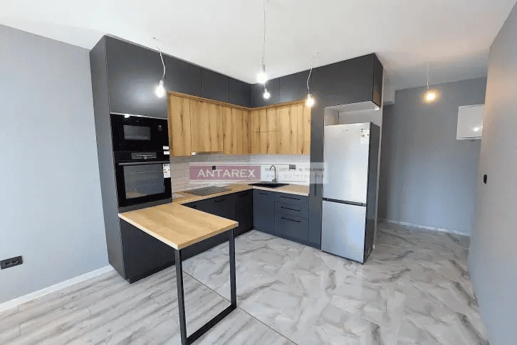 Квартира 2+1 недалеко от моря в районе Биела Герцег Novi