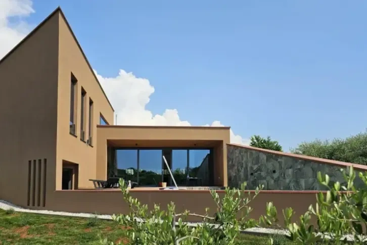 Villa 2.5 km from the city center of 136 sq.m in Istra, Croatia
