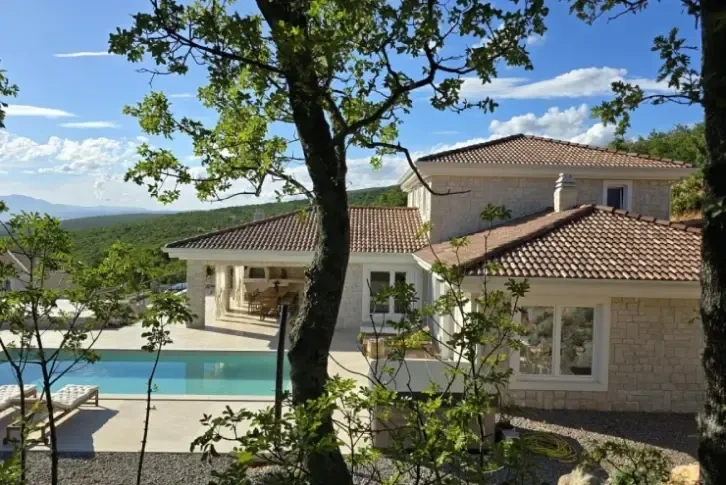 Villa in picturesque Jadranovo 900 meters from the beach, Croatia