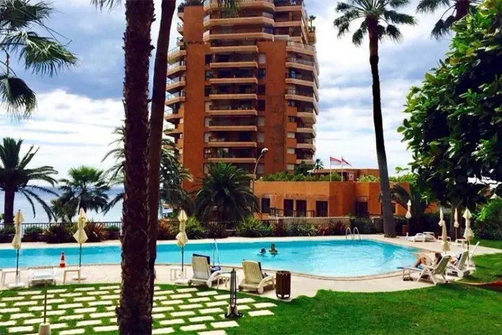 Duplex penthouse of 240 m2 with sea view, Monaco