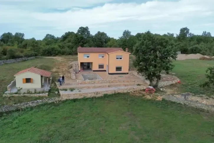 Magnificent villa with panoramic views of nature 190 m2, on the Istrian peninsula