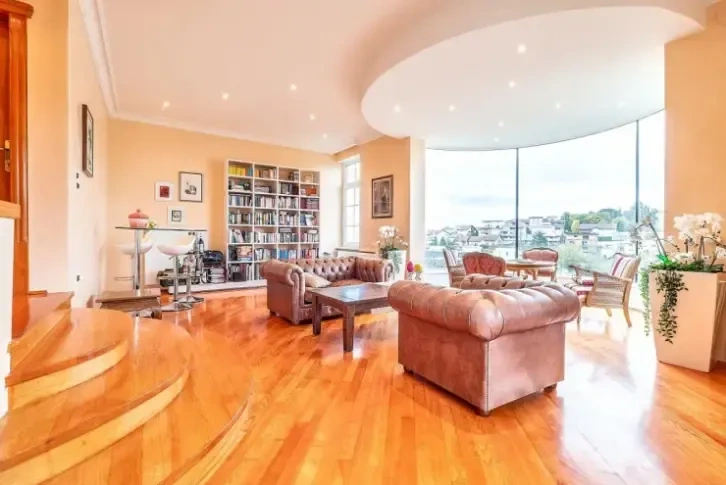 Villa in the prestigious area of Grechany, Zagreb