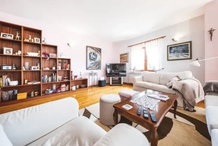 Beautiful family villa 450m2 in a quiet location, Zagreb, Croatia