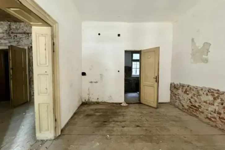 Wohnung in einem historischen Gebäude im Zentrum von Zagreb