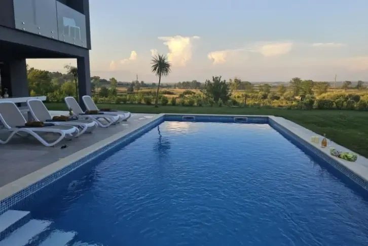 ویلای با طراحی مدرن در زادار، کرواسی