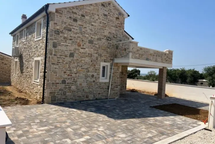 Villa in Zadar in a quiet area of Virshi, Croatia