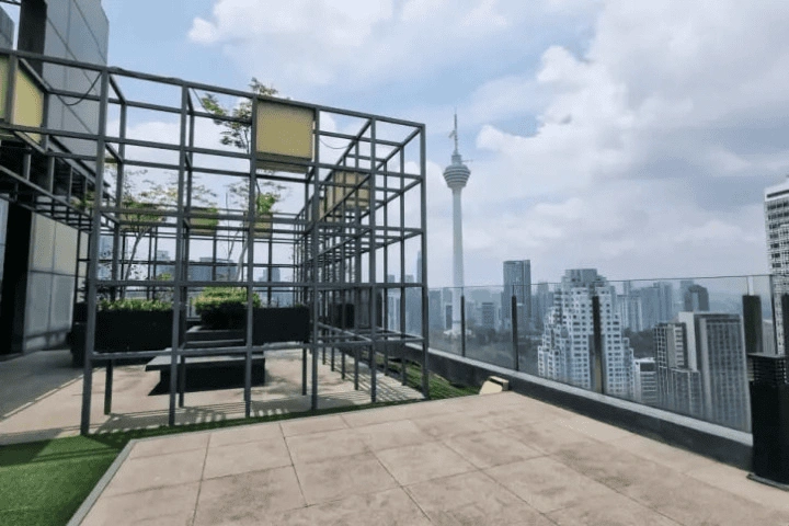 Spacious 2+1 apartment in the heart of Kuala Lumpur