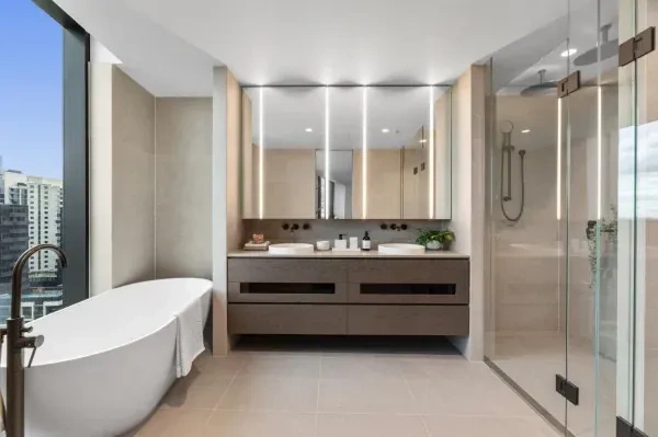 Spazioso attico di 341 m2 con vista sul Ponte Bolte a Melbourne