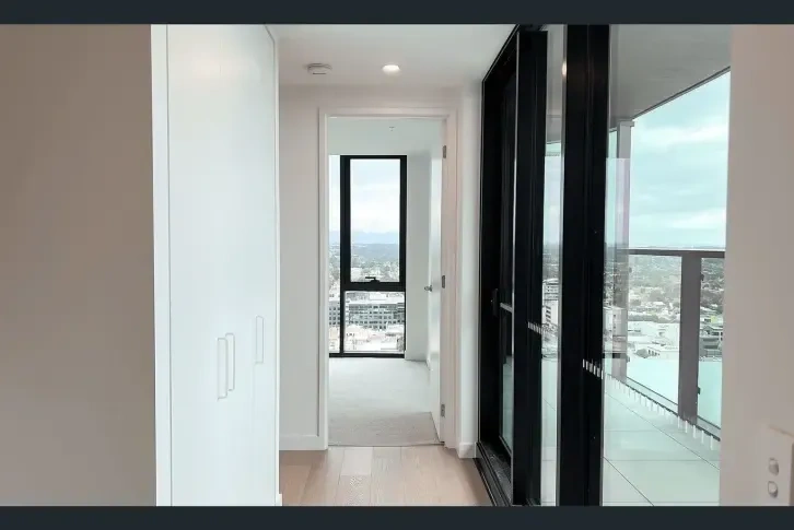 Bright apartment 138 m2 in the south-east of Melbourne