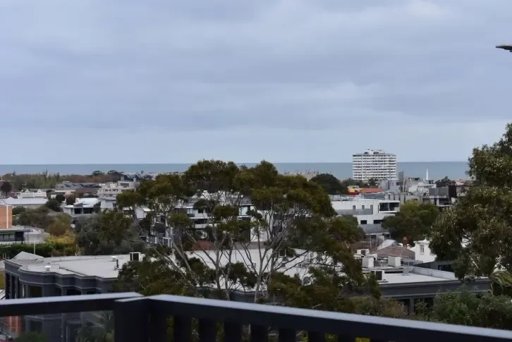 Elegant 65 m2 apartment in St Kilda, Melbourne