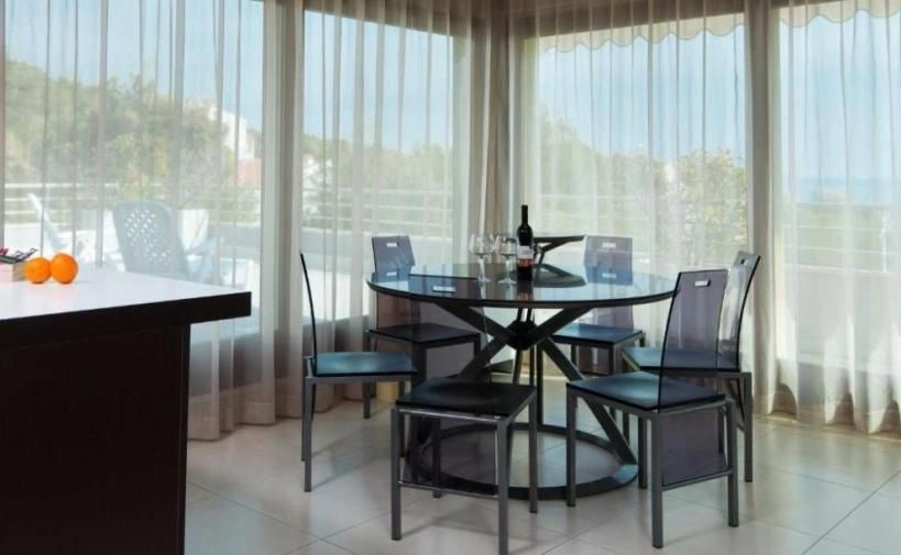 Apartment in a prestigious 5 star resort near Split