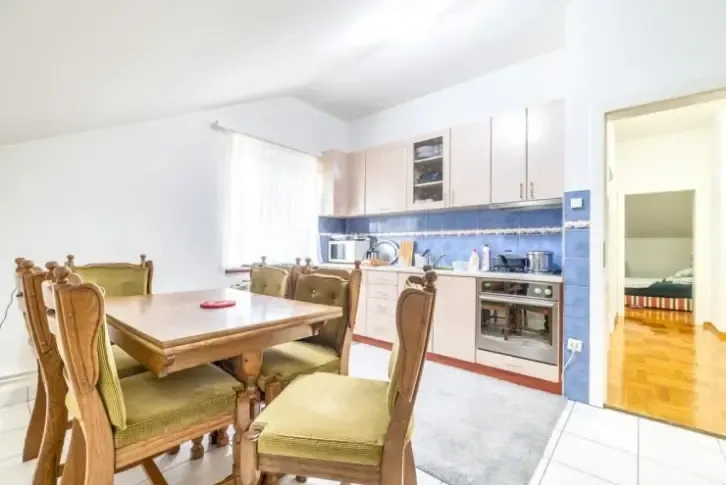 Geräumiges Haus von 816 m², neben dem Park in Zagreb, Kroatien.